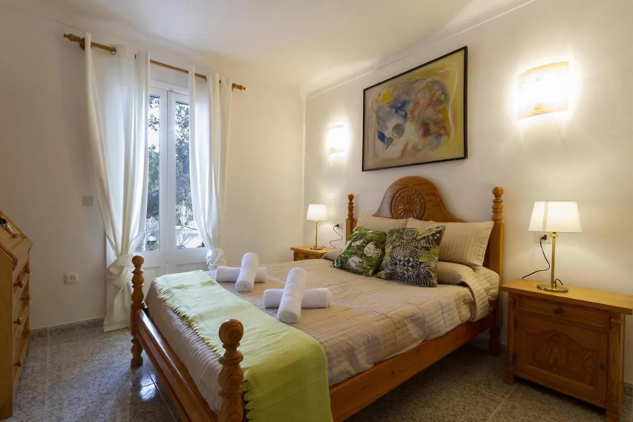 Villa Gran Voramar Cala بويينسا بيت للعطل