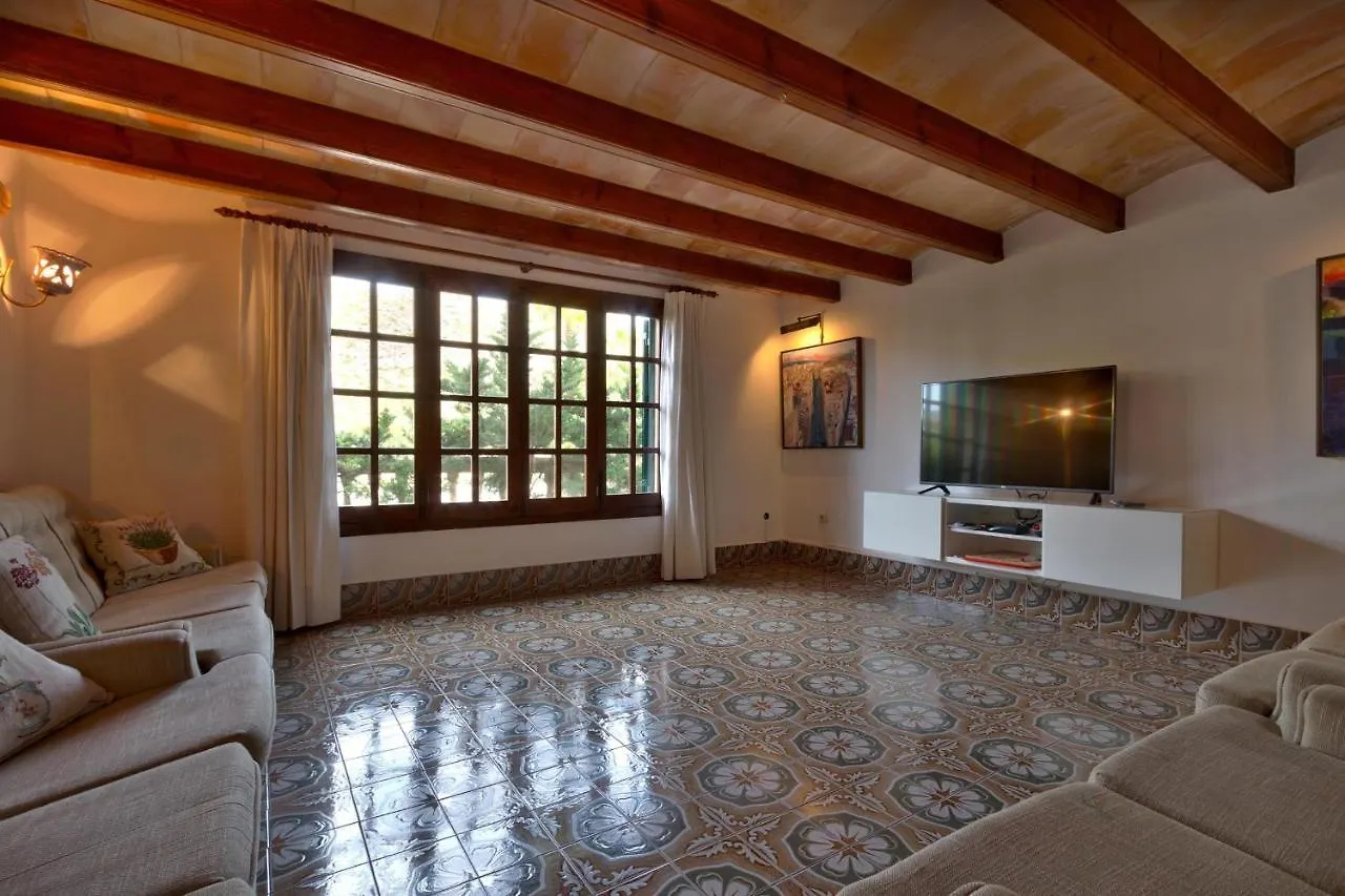 Villa Gran Voramar Cala بويينسا 0*,  إسبانيا